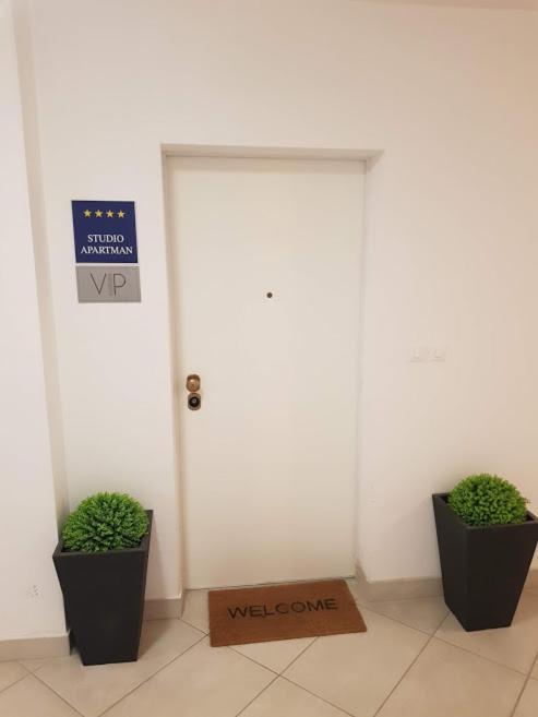 Apartman Vip, With Free Garage Parking PUY Eksteriør bilde
