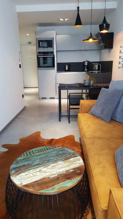 Apartman Vip, With Free Garage Parking PUY Eksteriør bilde