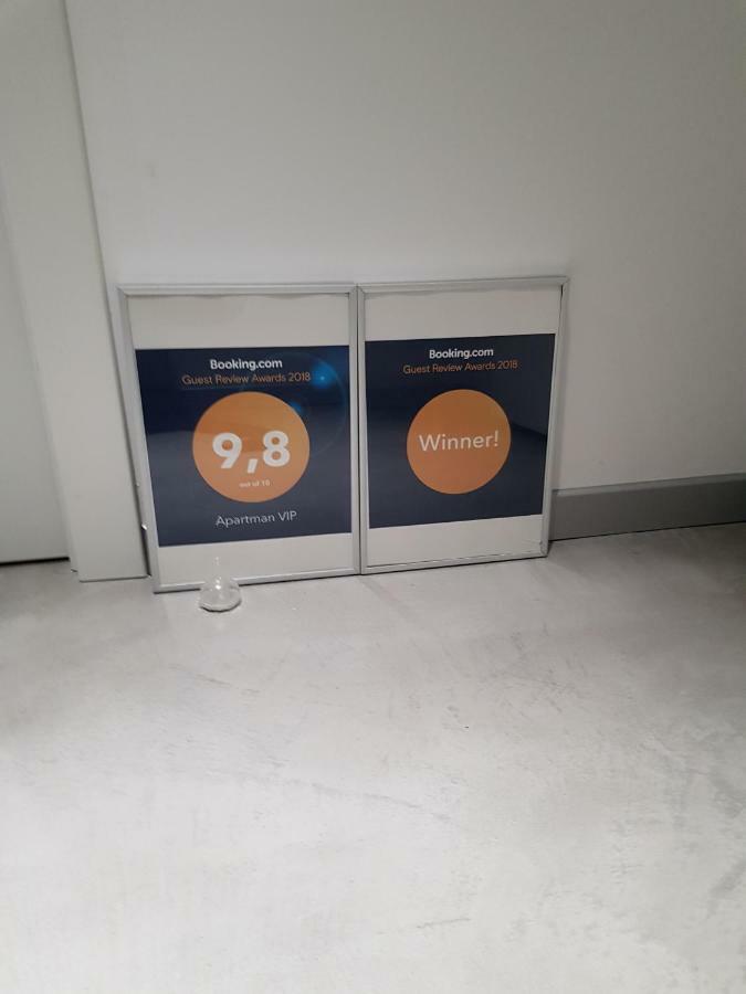 Apartman Vip, With Free Garage Parking PUY Eksteriør bilde
