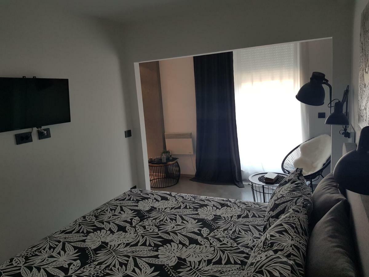Apartman Vip, With Free Garage Parking PUY Eksteriør bilde